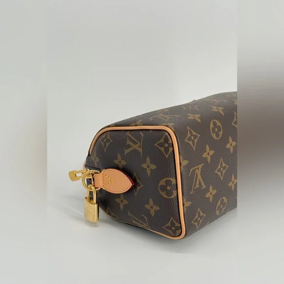 Louis Vuitton Speedy Bandouliere 20 Monogram Canvas Shoulder Bag - Picture 11 of 12